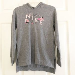NWT Girls NIKE Logo Pull Over Hoodie Grey Sz M, XL